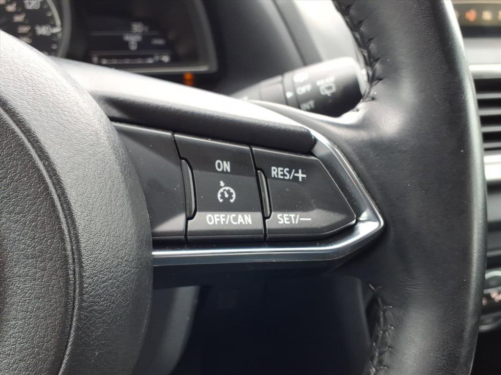 Used 2018 MAZDA MAZDA3 Touring image 22