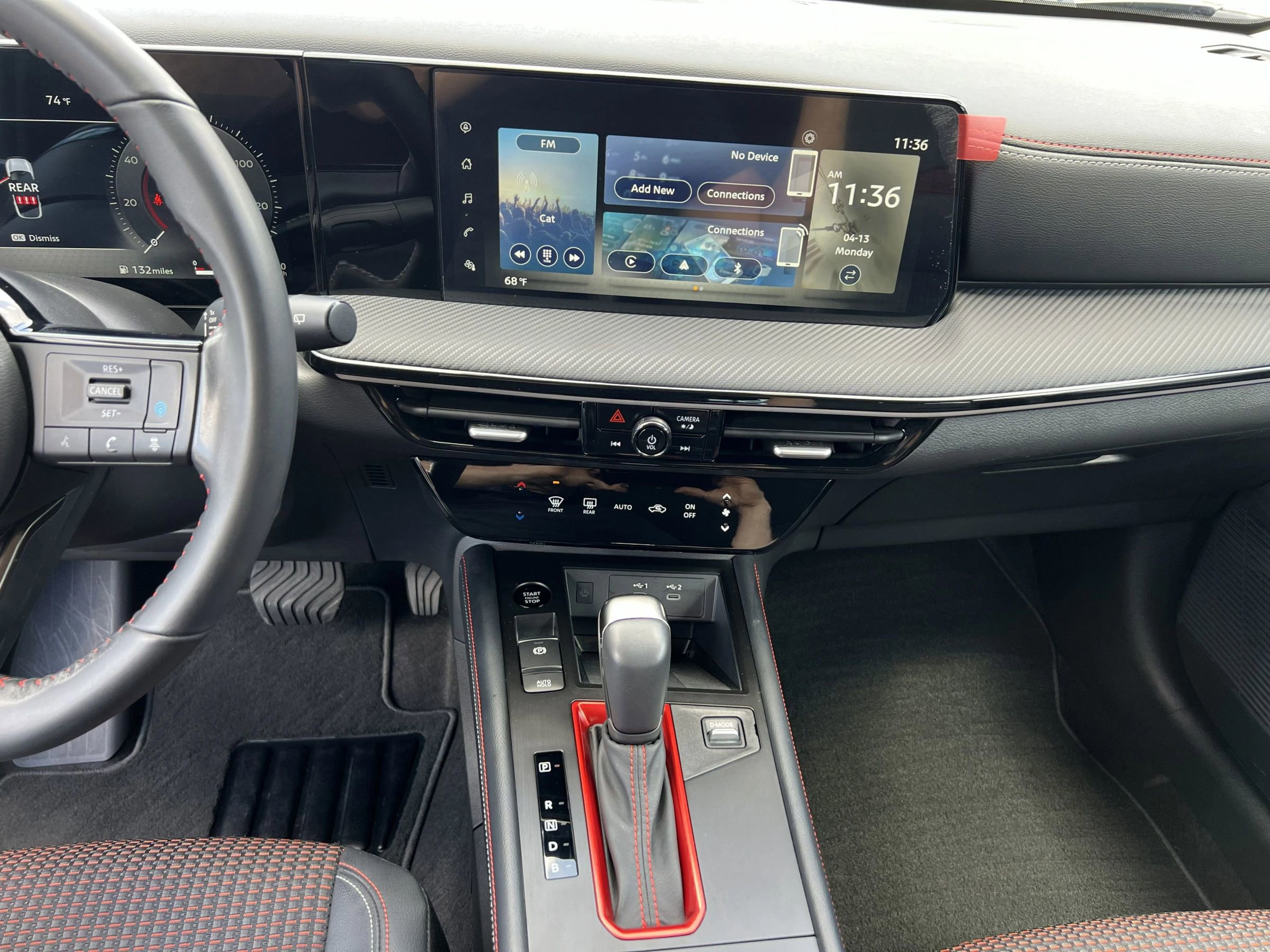 Used 2025 Nissan Kicks SR w/ Illumination Package image 14