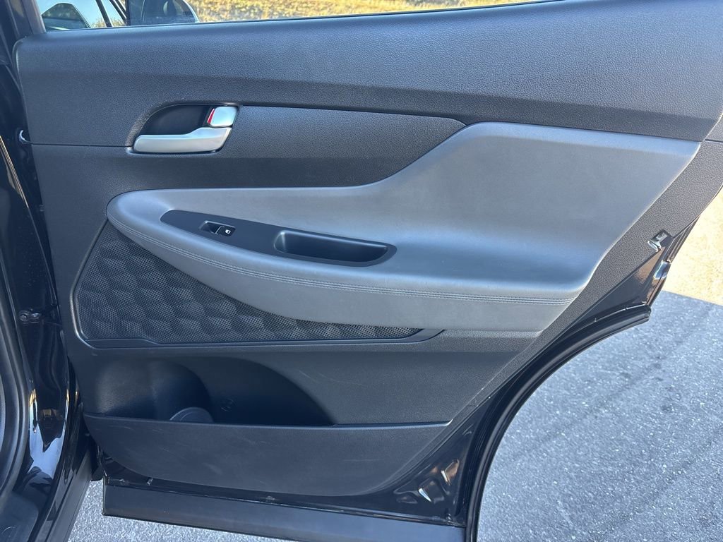 Used 2023 Hyundai Santa Fe SEL image 16