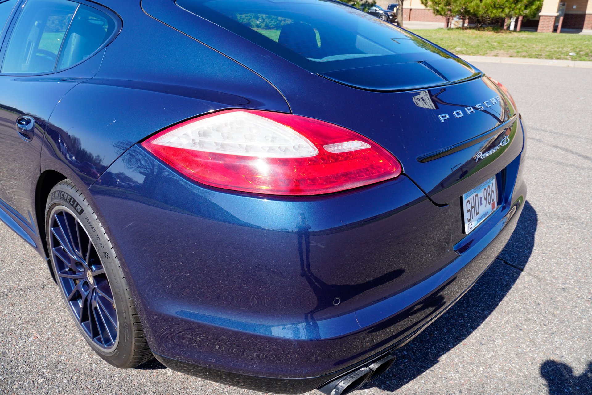 Used 2013 Porsche Panamera GTS image 34