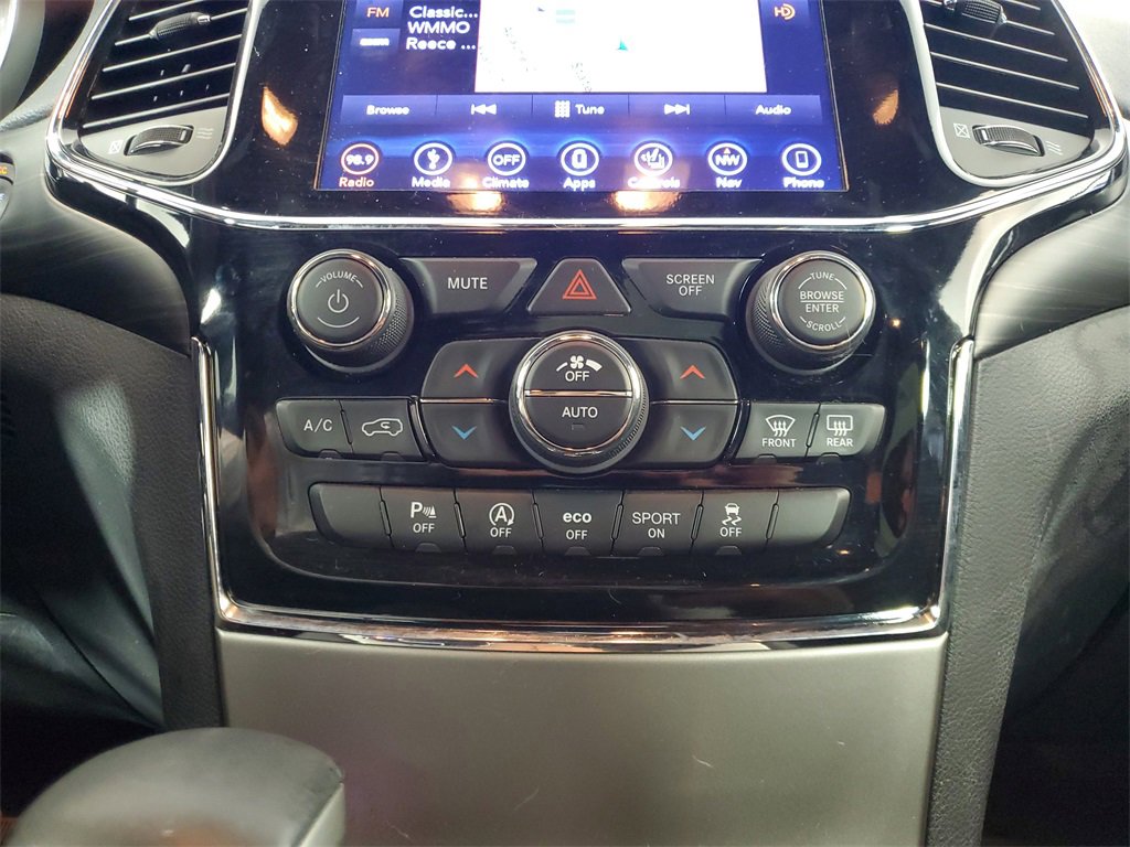 Used 2019 Jeep Grand Cherokee Altitude image 20