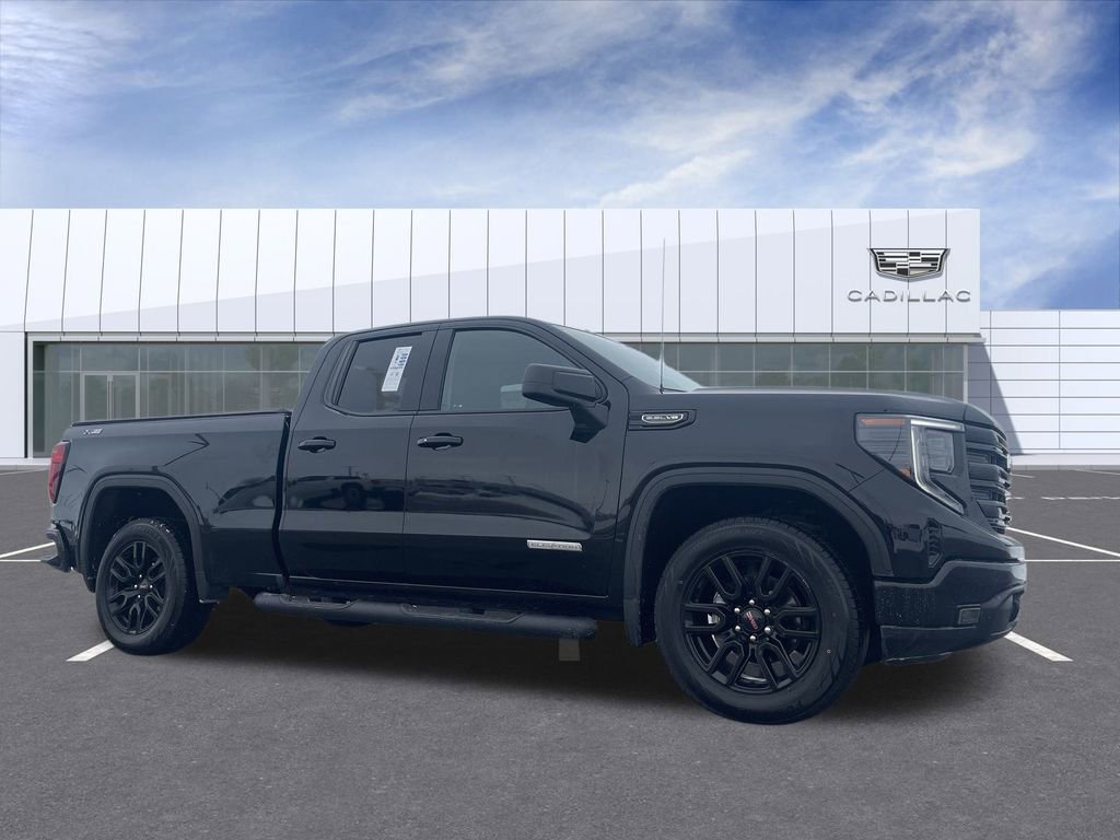 Used 2023 GMC Sierra 1500 Elevation image 1