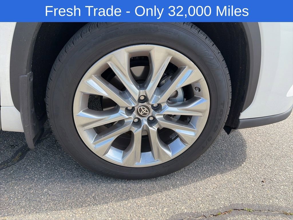 Used 2021 Toyota Highlander Limited image 15