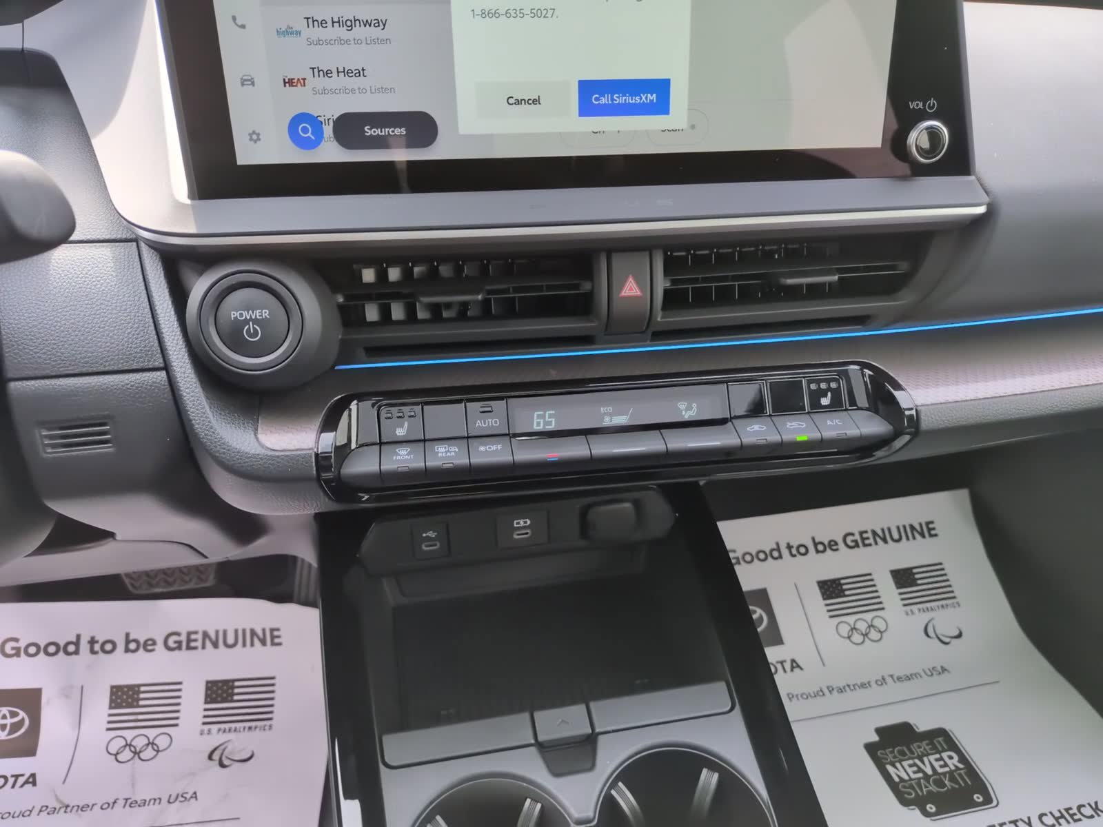 Used 2024 Toyota Prius XLE image 24