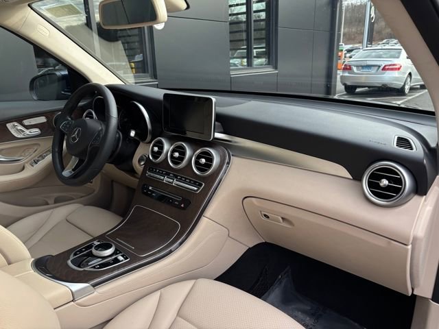 Used 2019 Mercedes-Benz GLC 300 4MATIC image 51