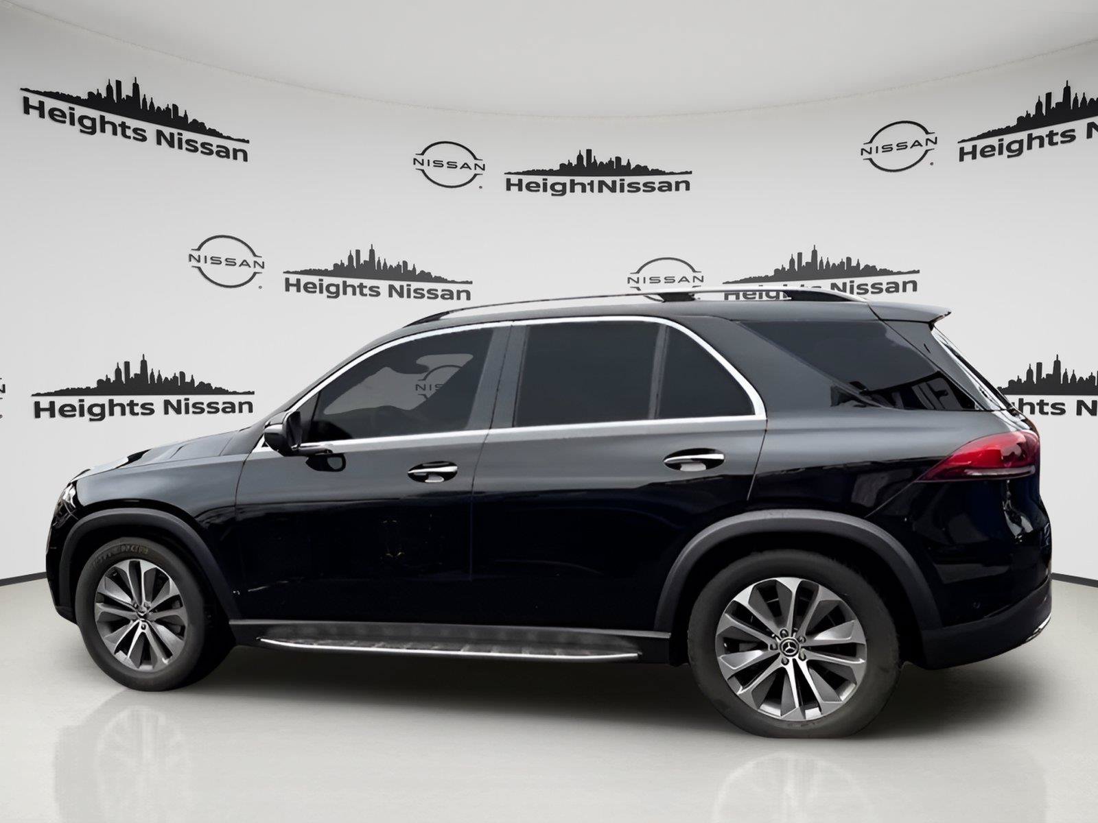 Used 2023 Mercedes-Benz GLE 350 4MATIC image 2
