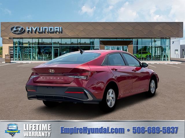 New 2026 Hyundai Elantra SE image 7