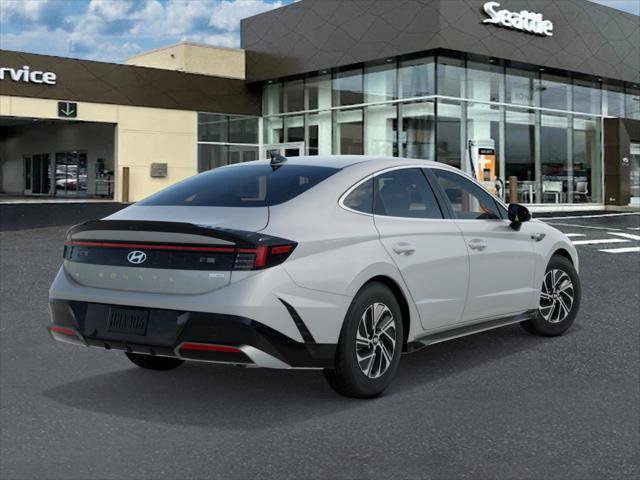 New 2026 Hyundai Sonata Blue FWD image 4