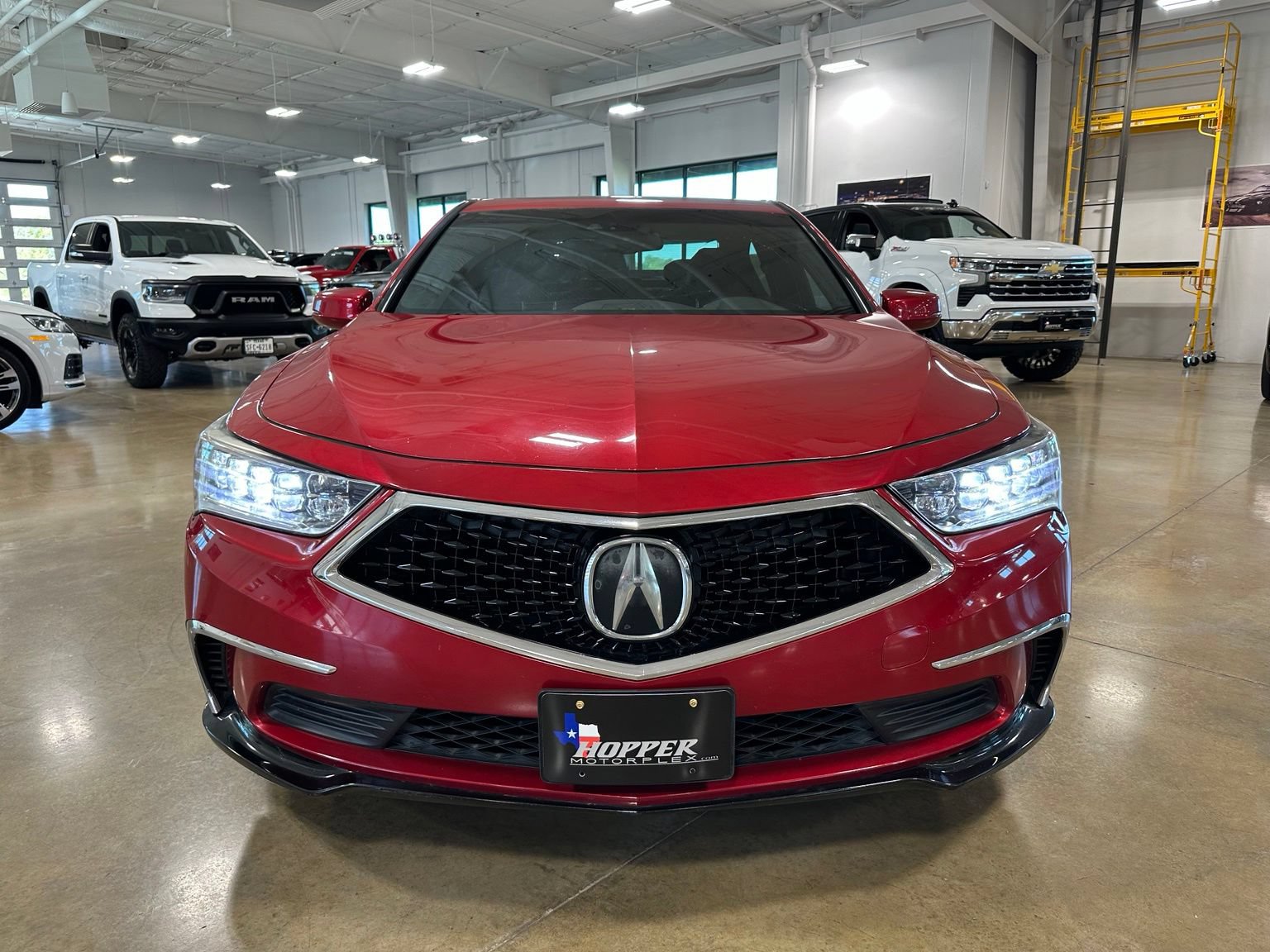 Used 2020 Acura RLX w/ Technology Package FWD image 2