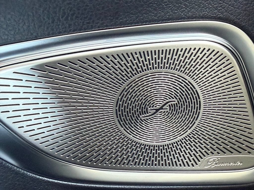 Used 2024 Mercedes-Benz C 300 Sedan image 16