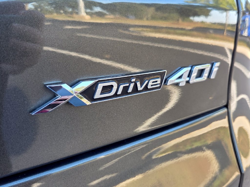Used 2020 BMW X5 xDrive40i w/ Premium Package AWD/4WD image 11