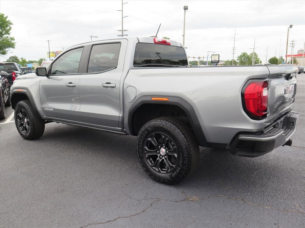 Used 2024 GMC Canyon Elevation w/ Trailering Package RWD image 5