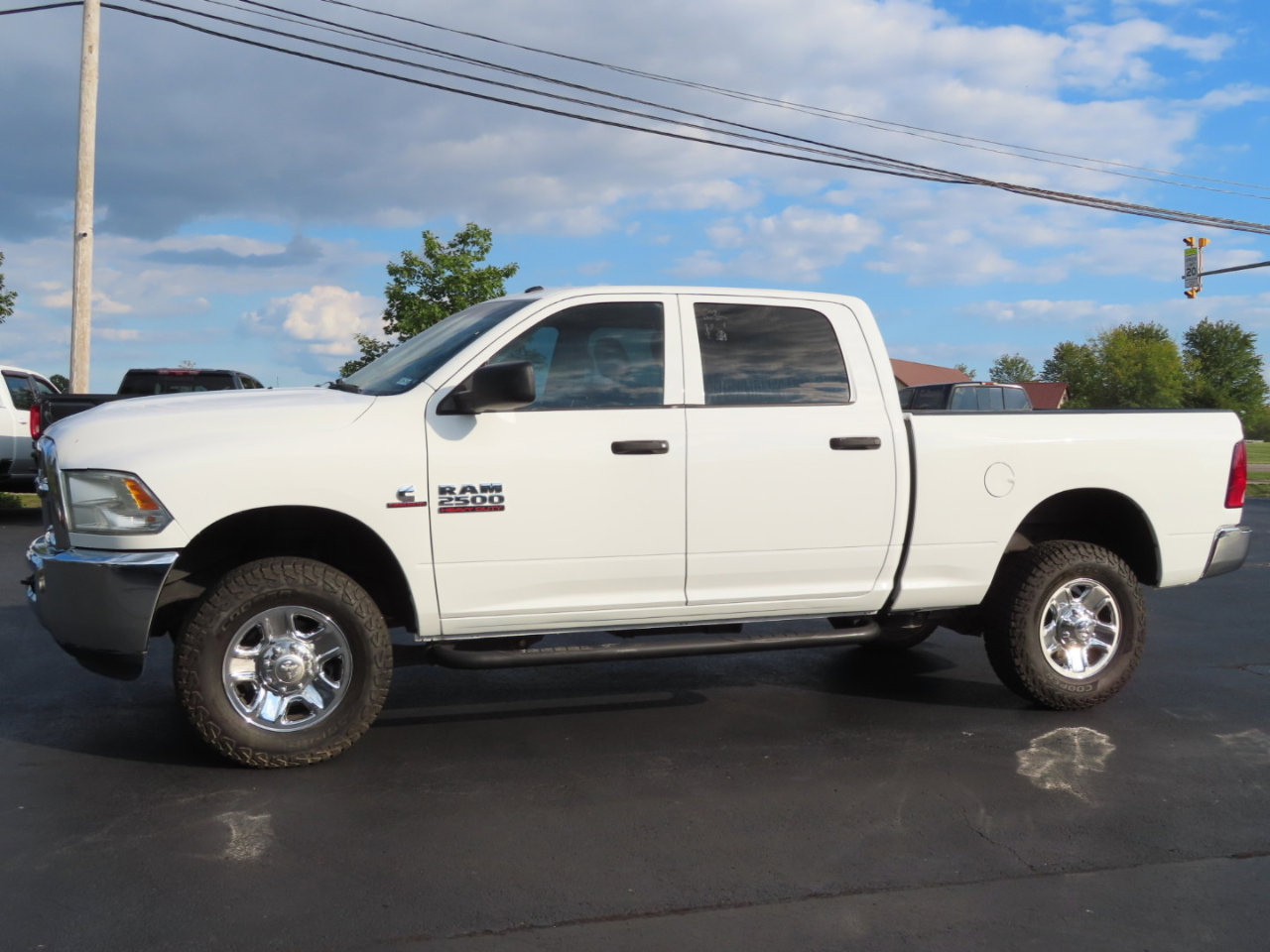 Used 2018 RAM 2500 Tradesman w/ Chrome Appearance Group image 2