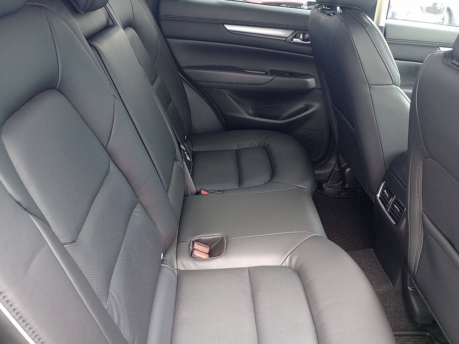 Certified 2025 MAZDA CX-5 AWD 2.5 S w/ Select Package image 8