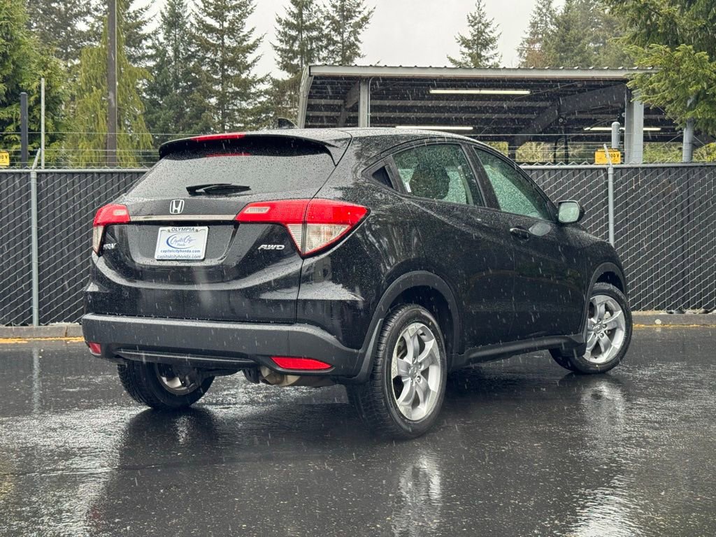 Used 2021 Honda HR-V LX image 23