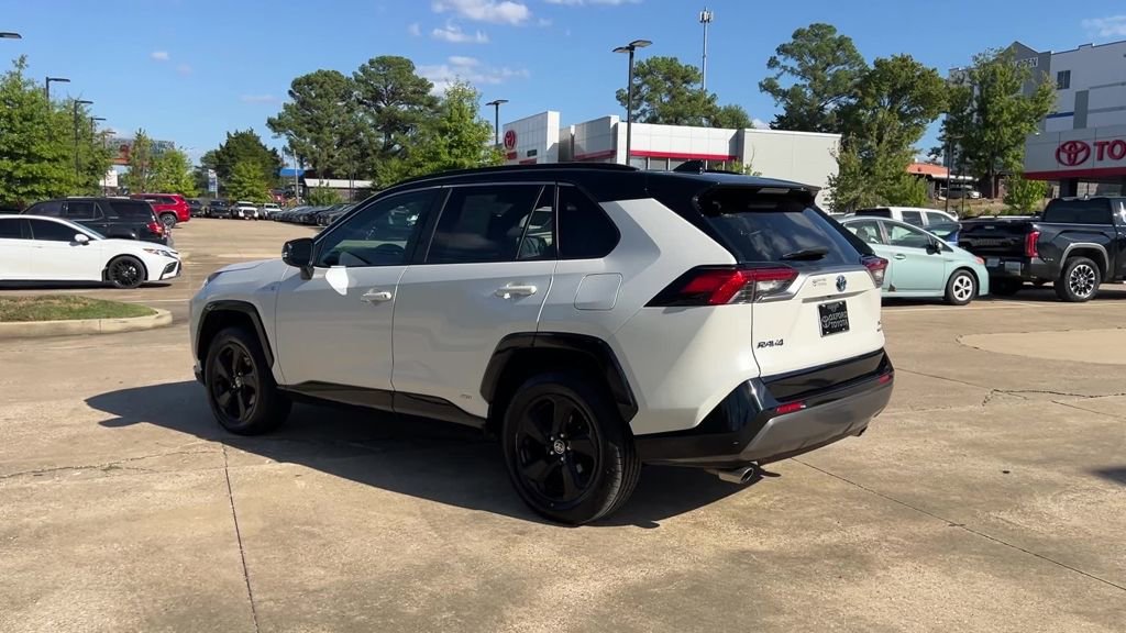 Used 2021 Toyota RAV4 XSE w/ XSE Grade Weather Package image 4