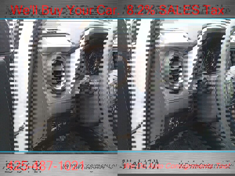 Used 2017 Toyota RAV4 LE w/ All Weather Liner Package image 15