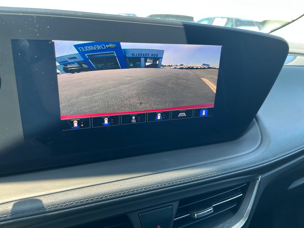 Used 2024 Buick Encore GX Avenir w/ Avenir Technology Package FWD image 18
