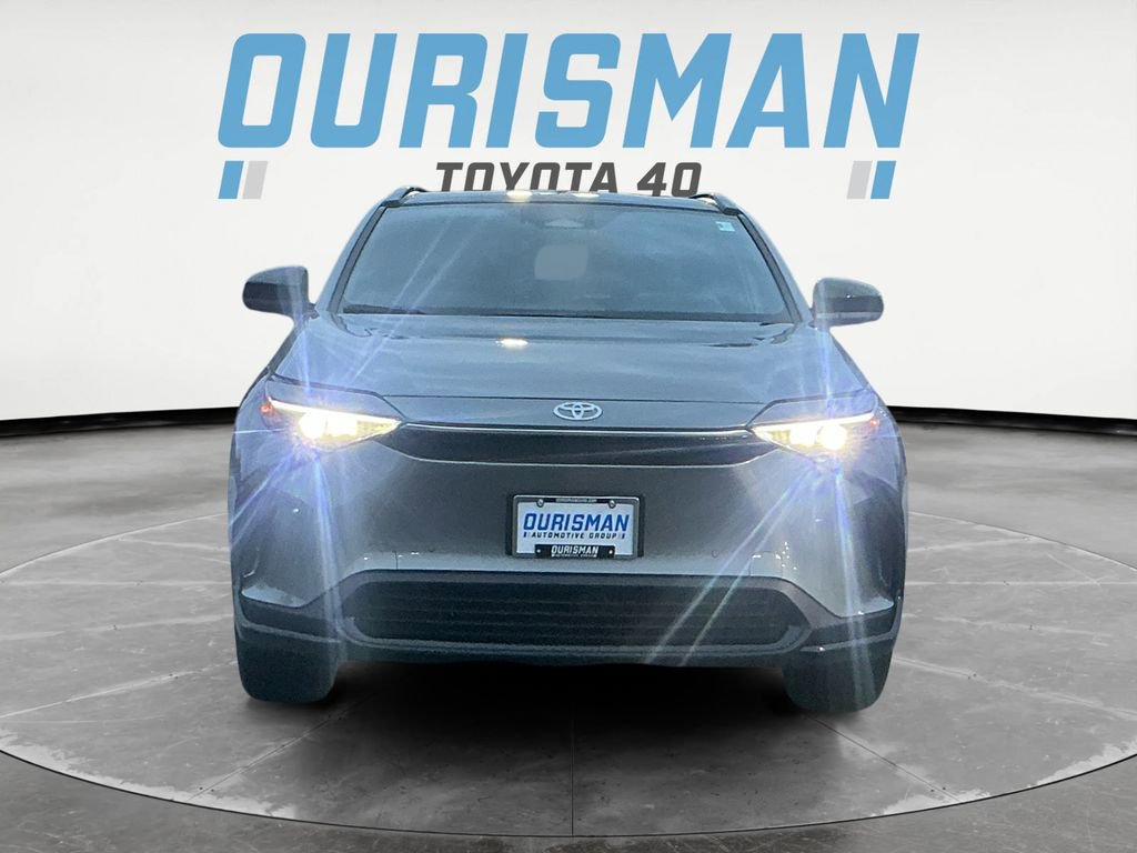 Used 2024 Toyota bZ4X XLE w/ Weather Package image 8