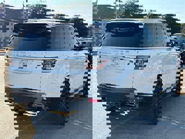 Used 2018 Land Rover Range Rover Sport HSE image 8