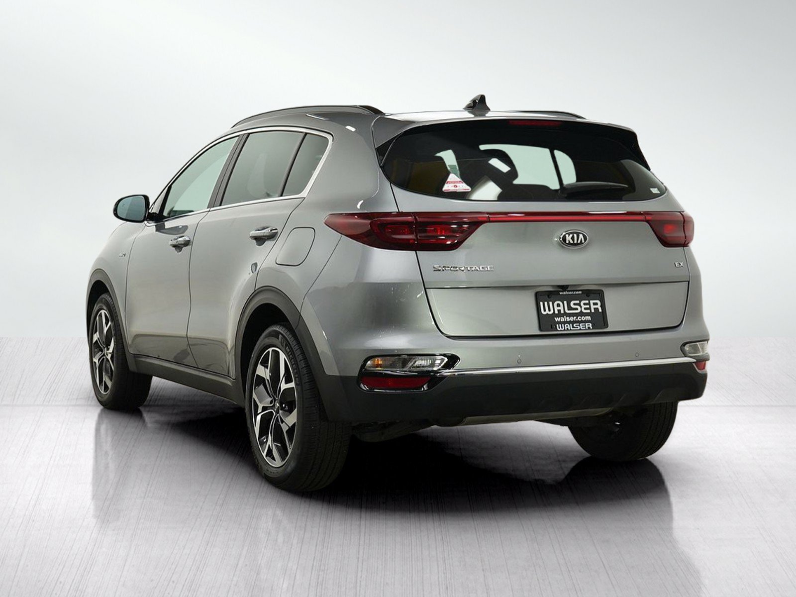 Used 2022 Kia Sportage EX w/ EX Technology Package AWD/4WD image 4