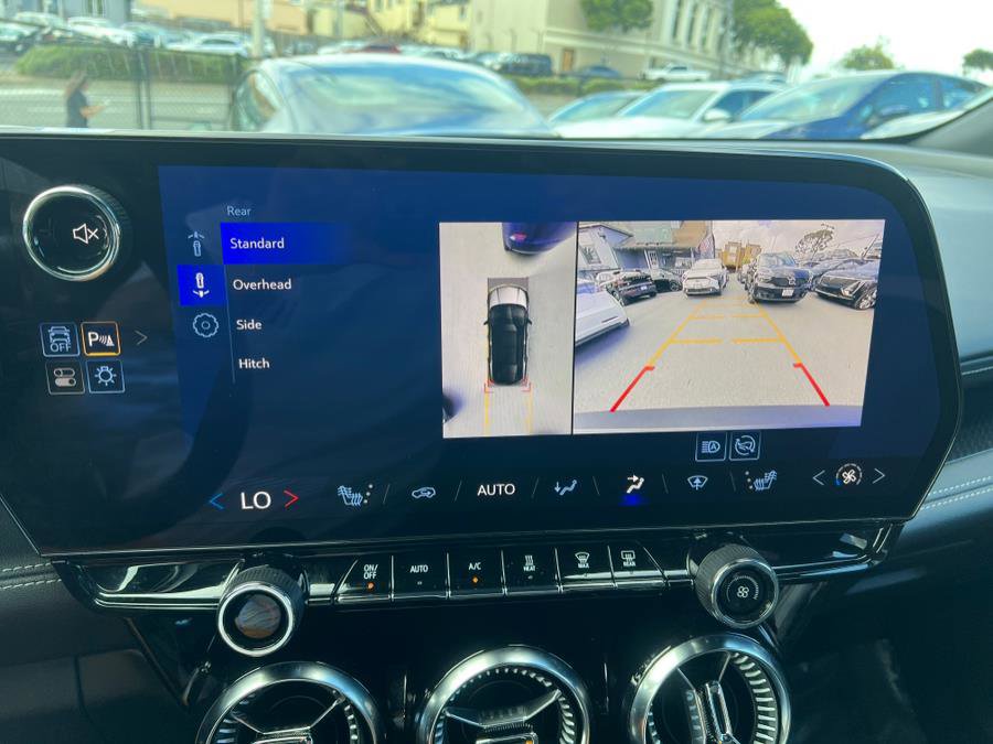 Used 2024 Chevrolet Blazer EV LT image 26