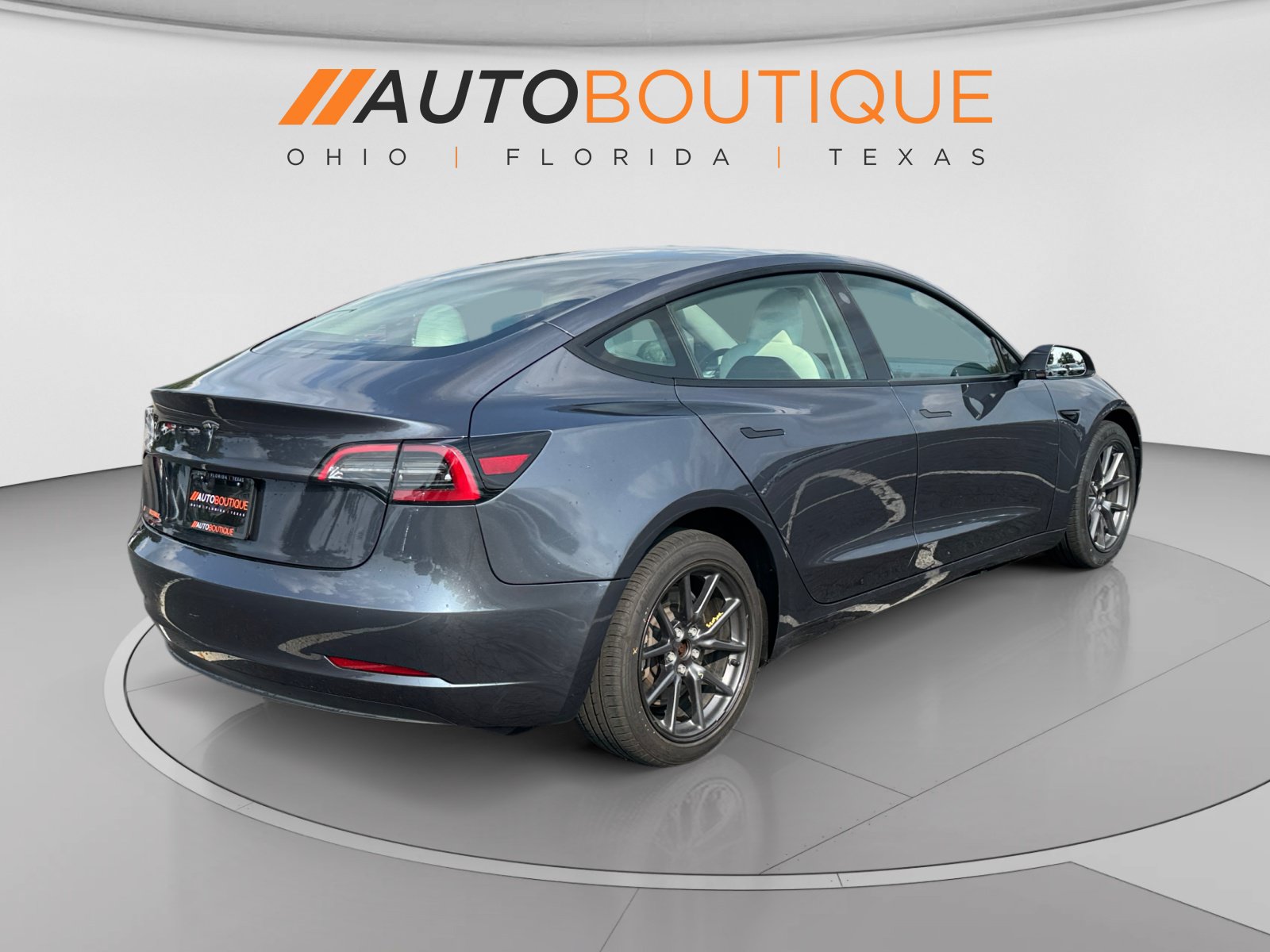 Used 2023 Tesla Model 3 Standard Range RWD image 5