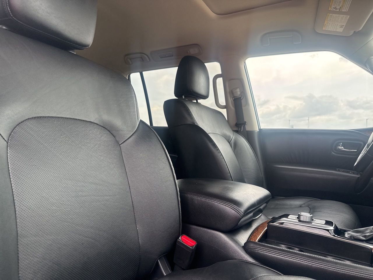 Certified 2024 Nissan Armada SL image 29