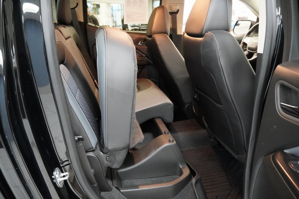 Used 2022 Chevrolet Colorado Z71 w/ Safety Package image 20