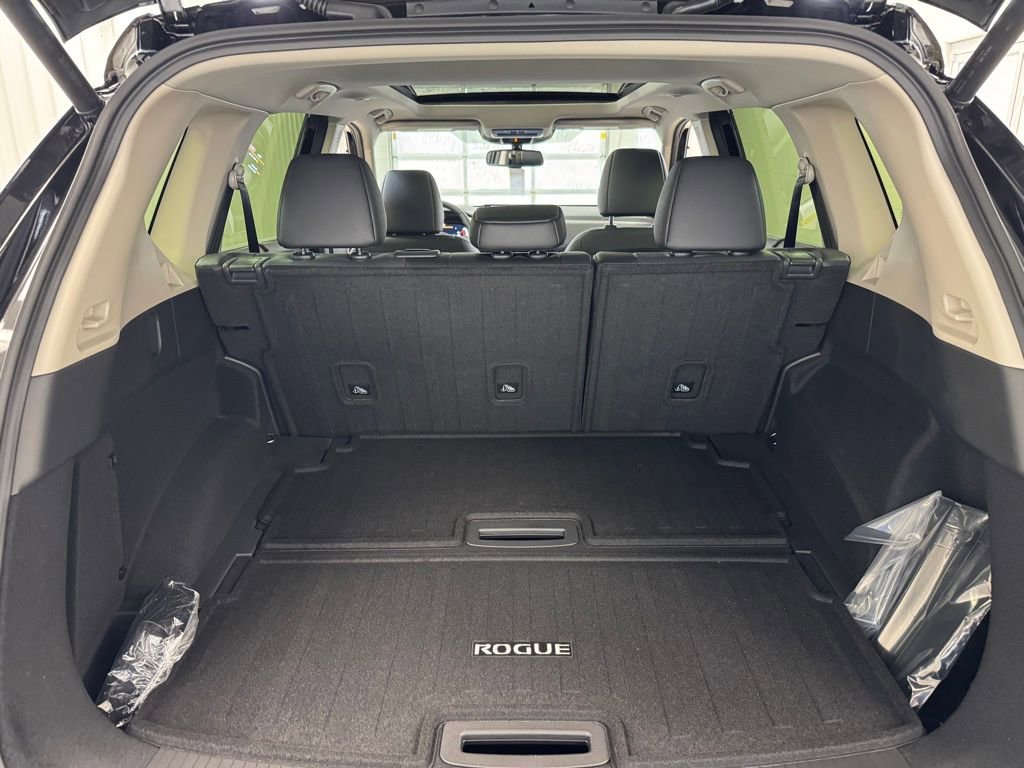 New 2026 Nissan Rogue Platinum AWD/4WD image 25