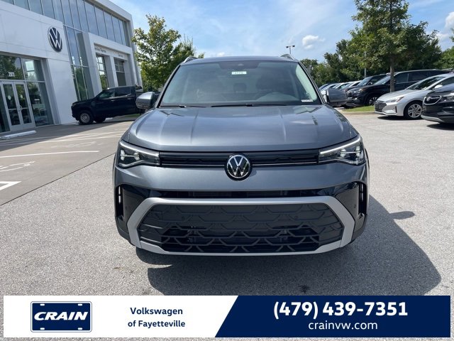 New 2025 Volkswagen Taos SE