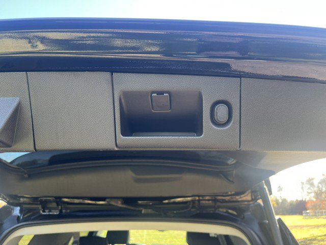Used 2016 Chevrolet Tahoe LTZ image 8
