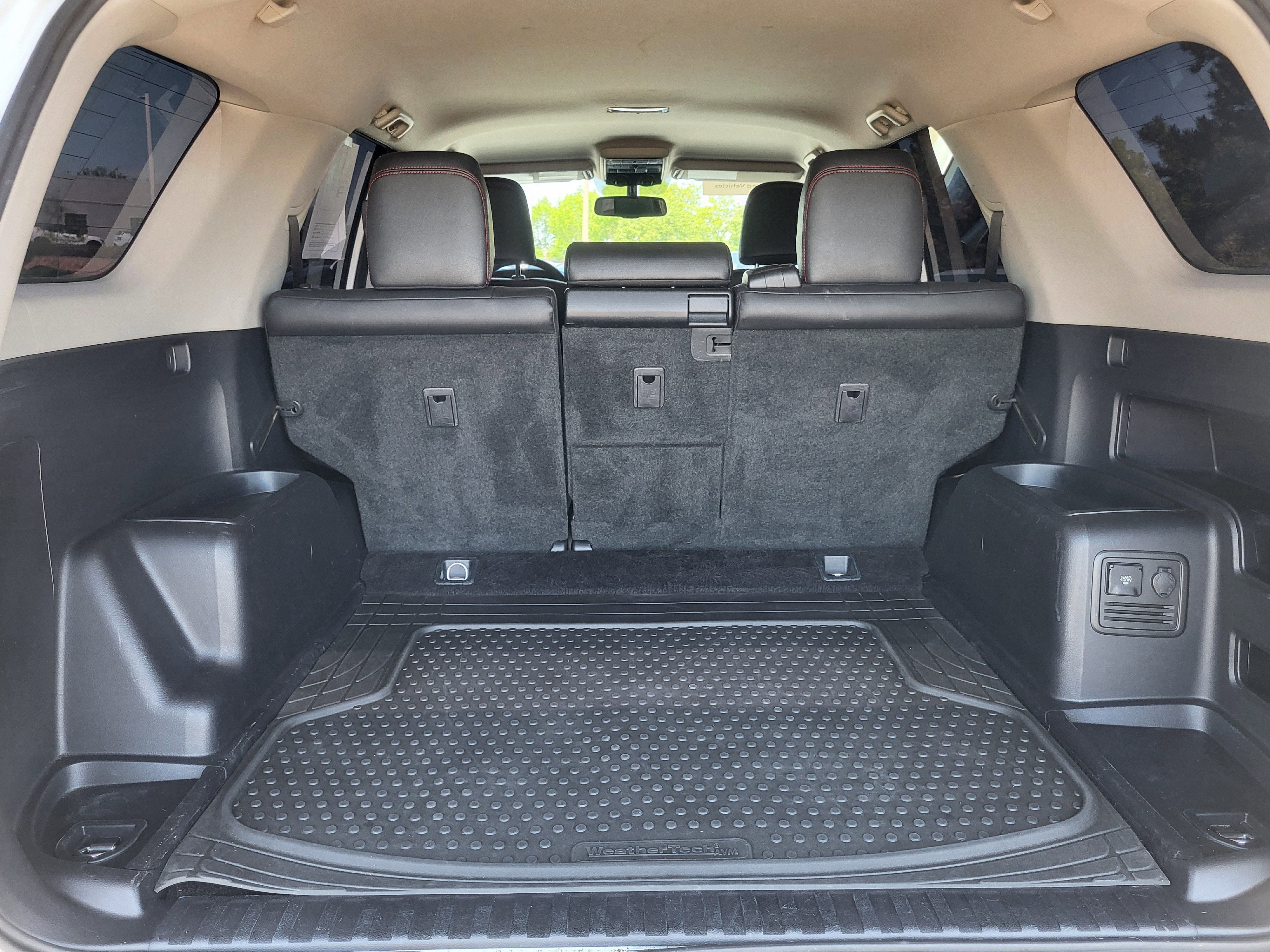 Used 2018 Toyota 4Runner TRD Off-Road Premium AWD/4WD image 25