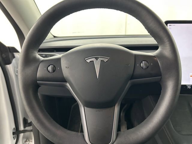 Used 2023 Tesla Model Y Long Range image 8