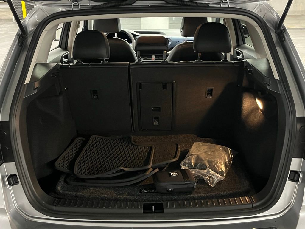 Used 2022 Volkswagen Taos SE image 36
