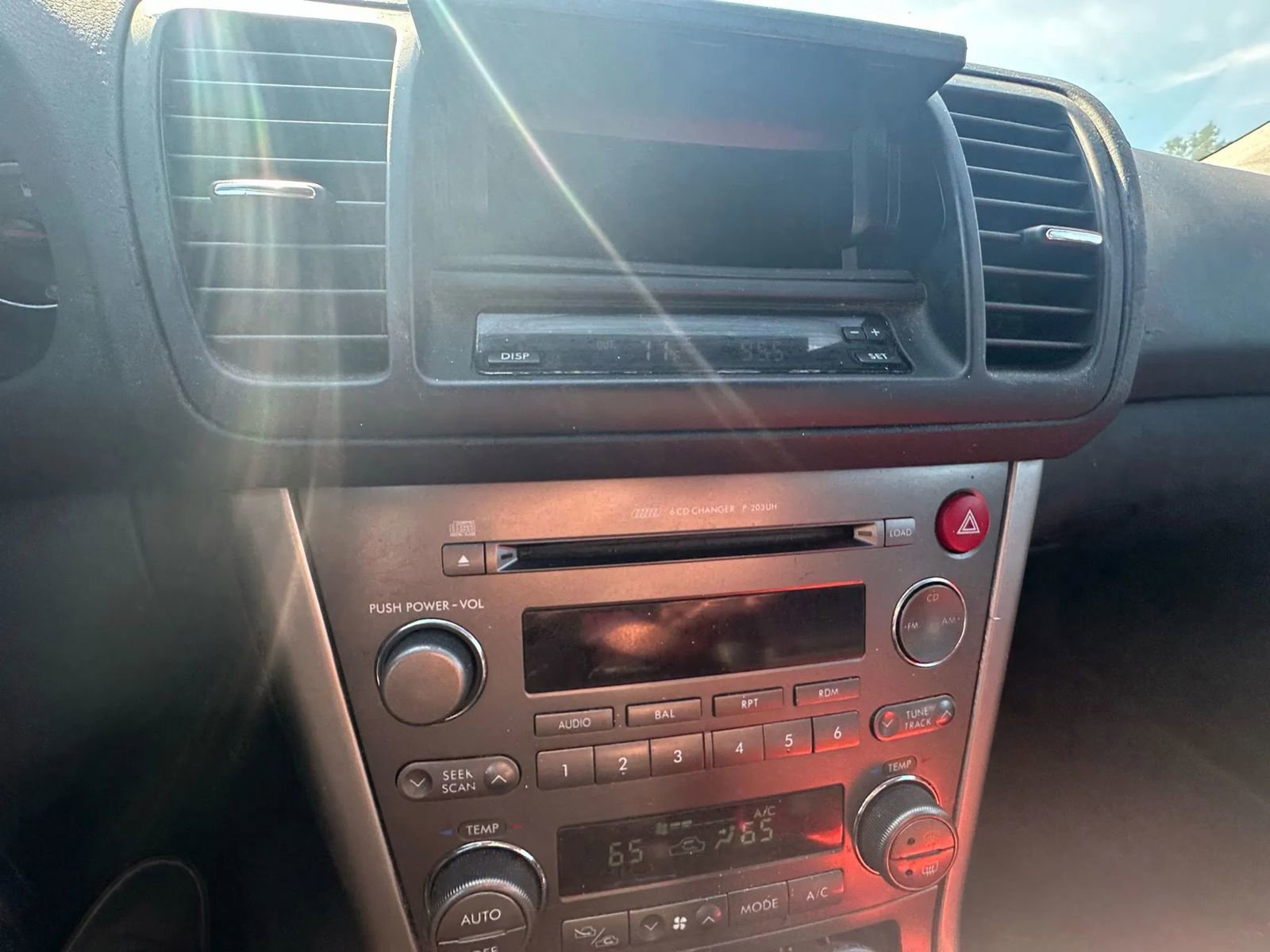 Used 2006 Subaru Outback 2.5i Limited image 22