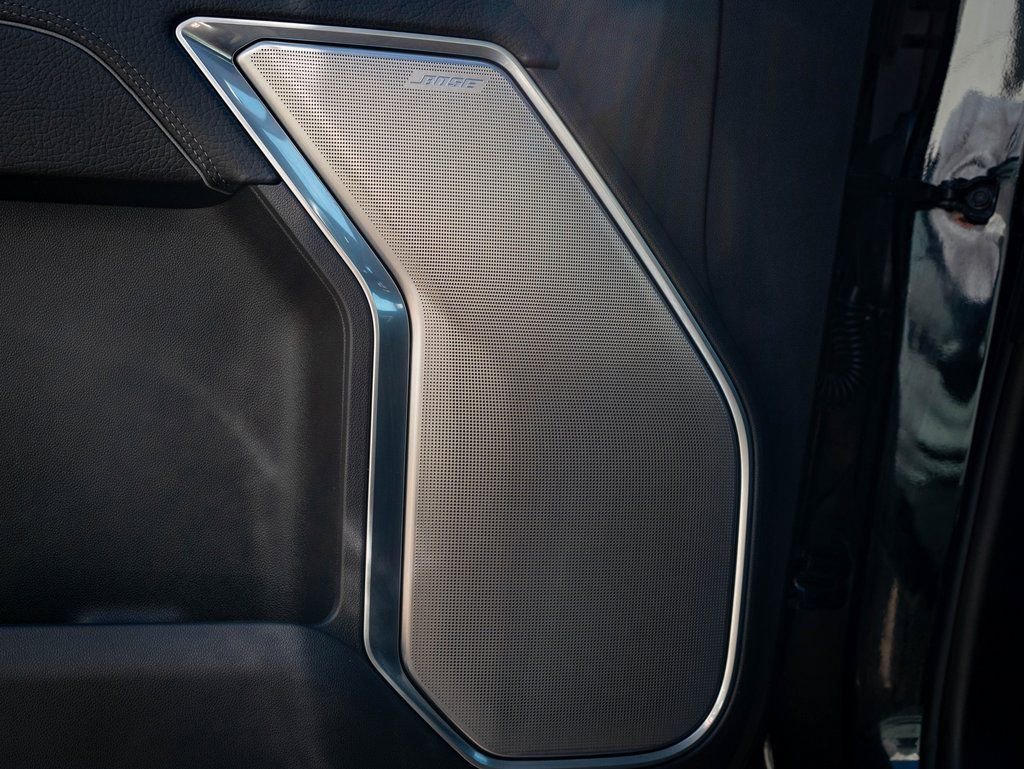 Used 2025 GMC Sierra 3500 Denali w/ Denali Reserve Package image 26