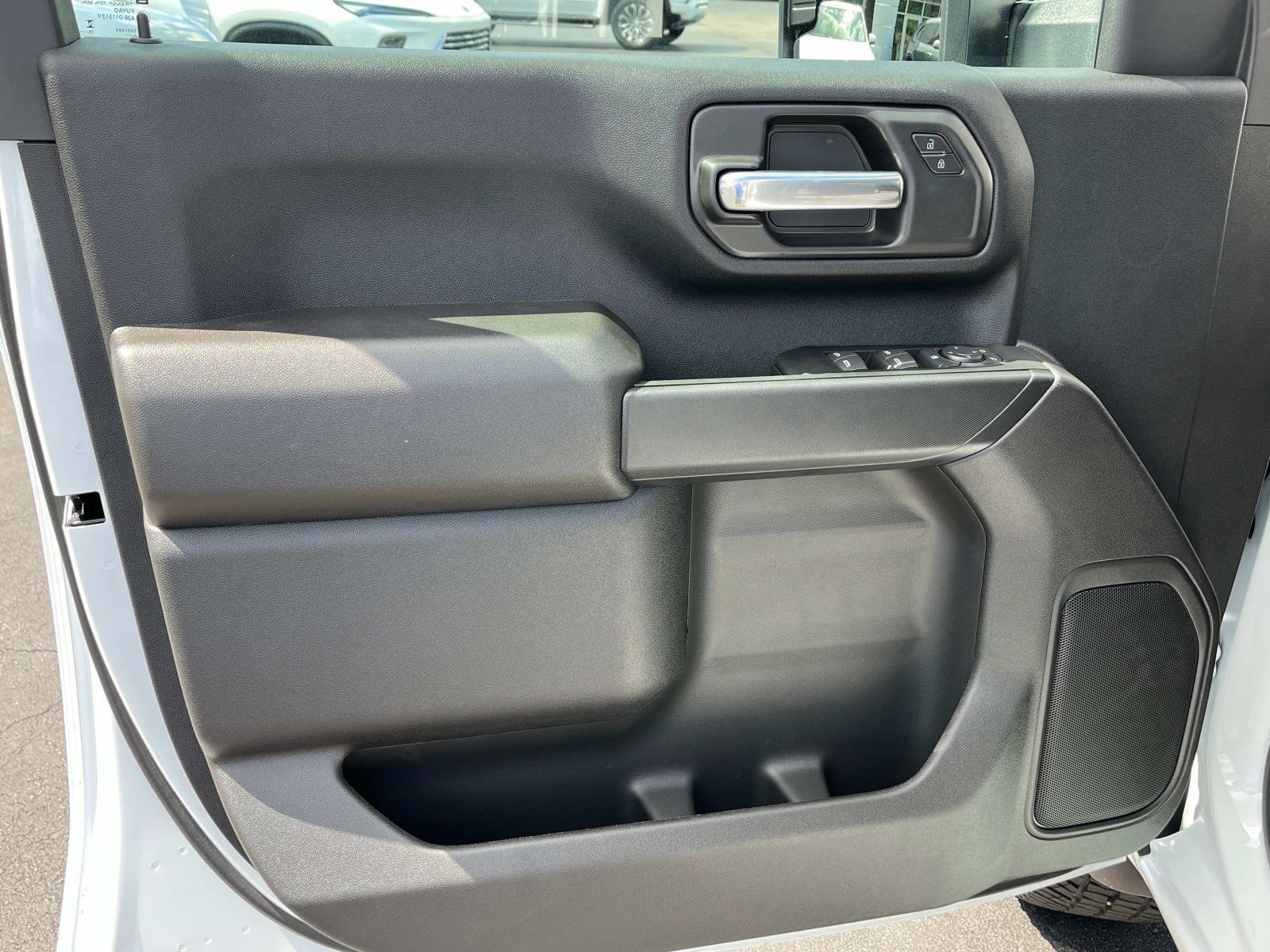New 2026 GMC Sierra 3500 Pro w/ Convenience Package image 21