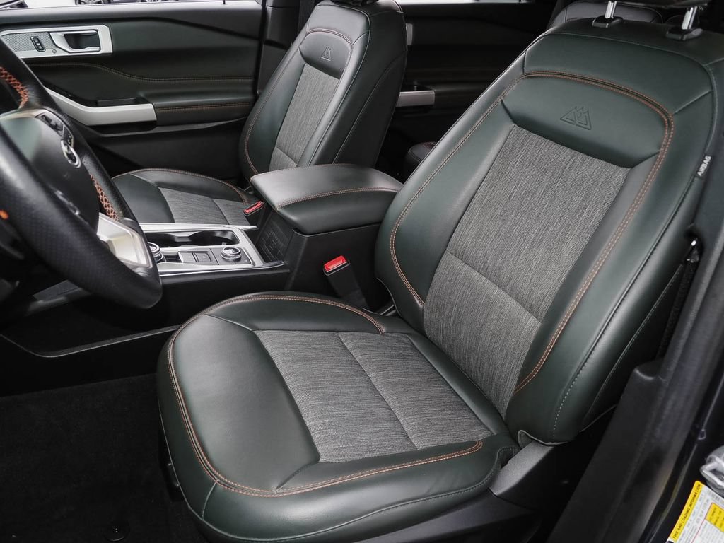 Used 2022 Ford Explorer Timberline w/ Timberline Technology Package AWD/4WD image 26