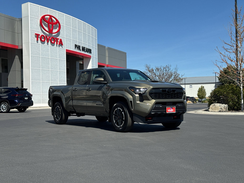 New 2026 Toyota Tacoma TRD Sport AWD/4WD image 2