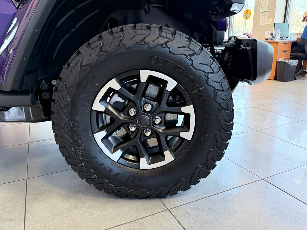 New 2026 Jeep Wrangler Unlimited Rubicon AWD/4WD image 33