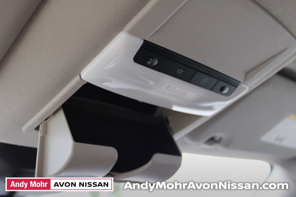 New 2025 Nissan Sentra SR w/ Midnight Edition image 29