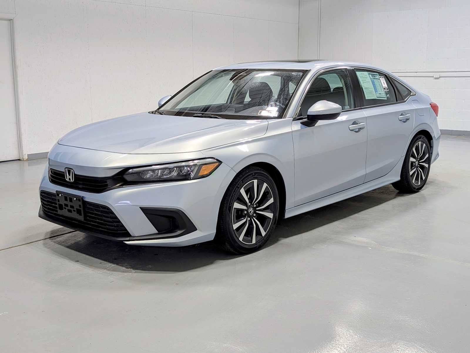 Used 2022 Honda Civic EX image 1