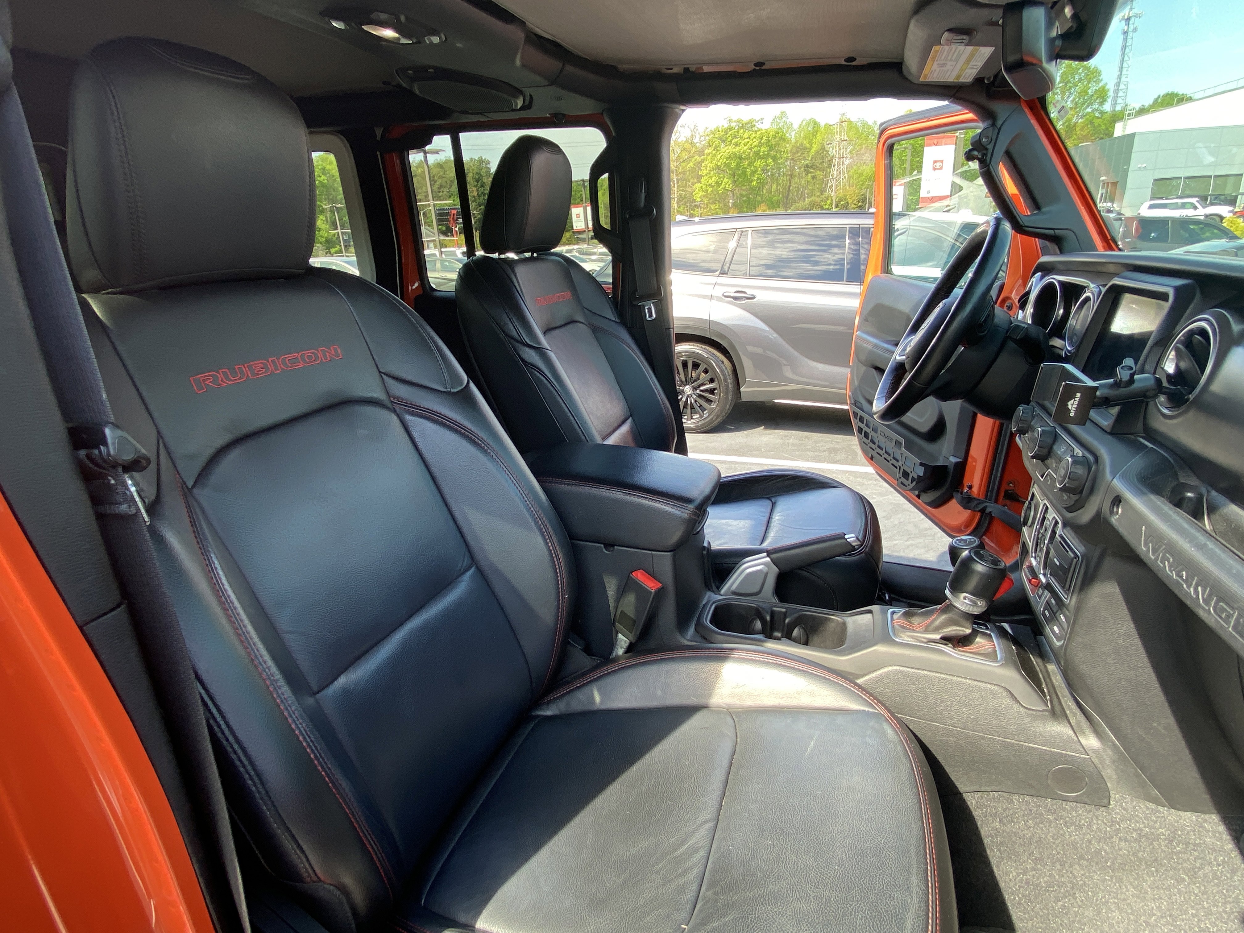 Used 2018 Jeep Wrangler Unlimited Rubicon image 18