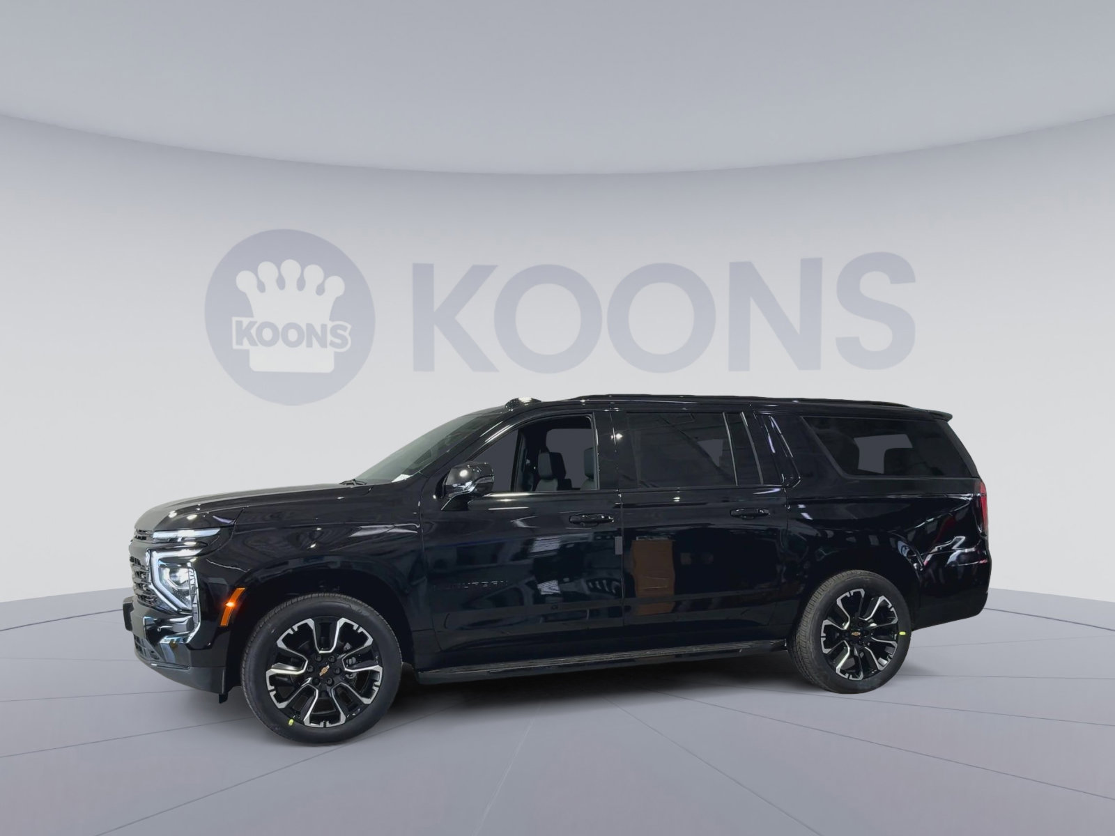 New 2026 Chevrolet Suburban RST w/ Comfort Package AWD/4WD image 7