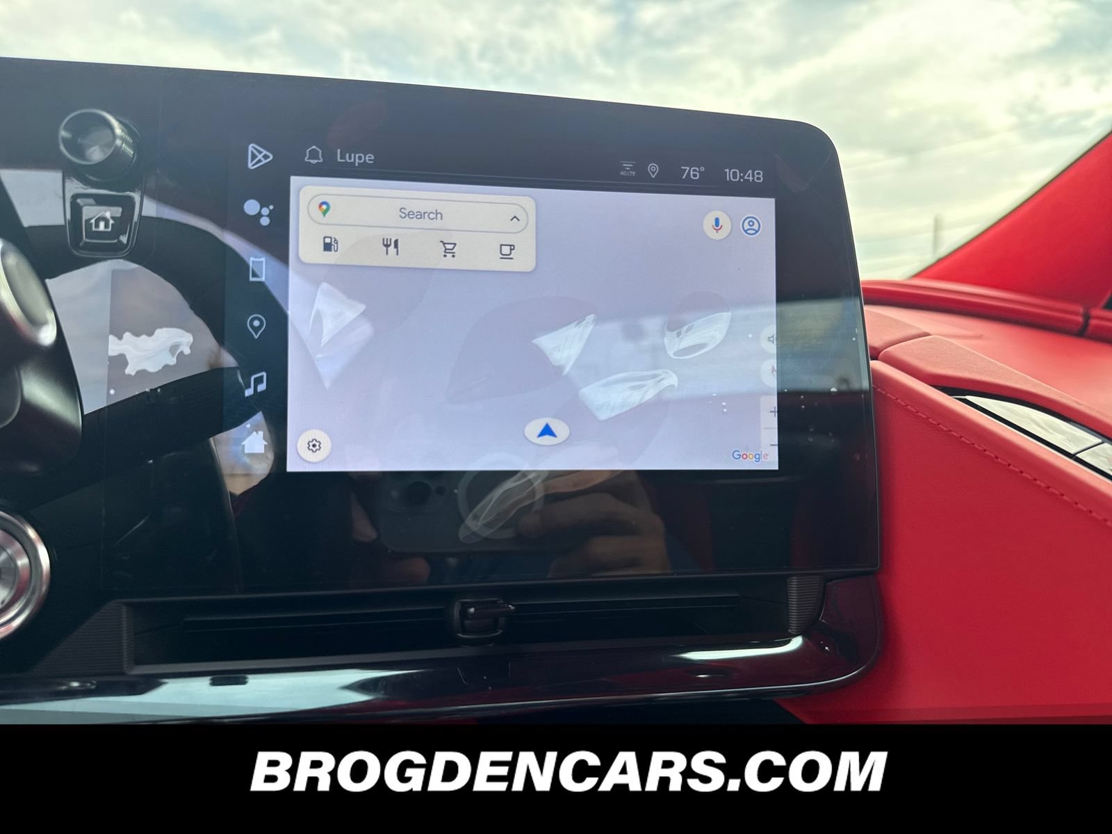 Used 2024 Chevrolet Corvette Stingray Premium Conv w/ Z51 Performance Package RWD image 7