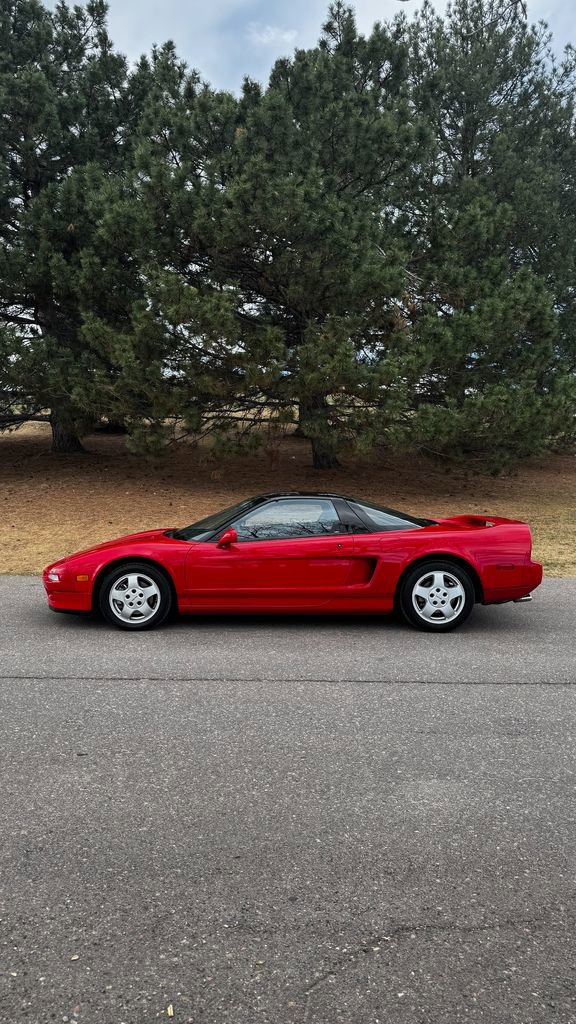 Used 1991 Acura NSX image 2