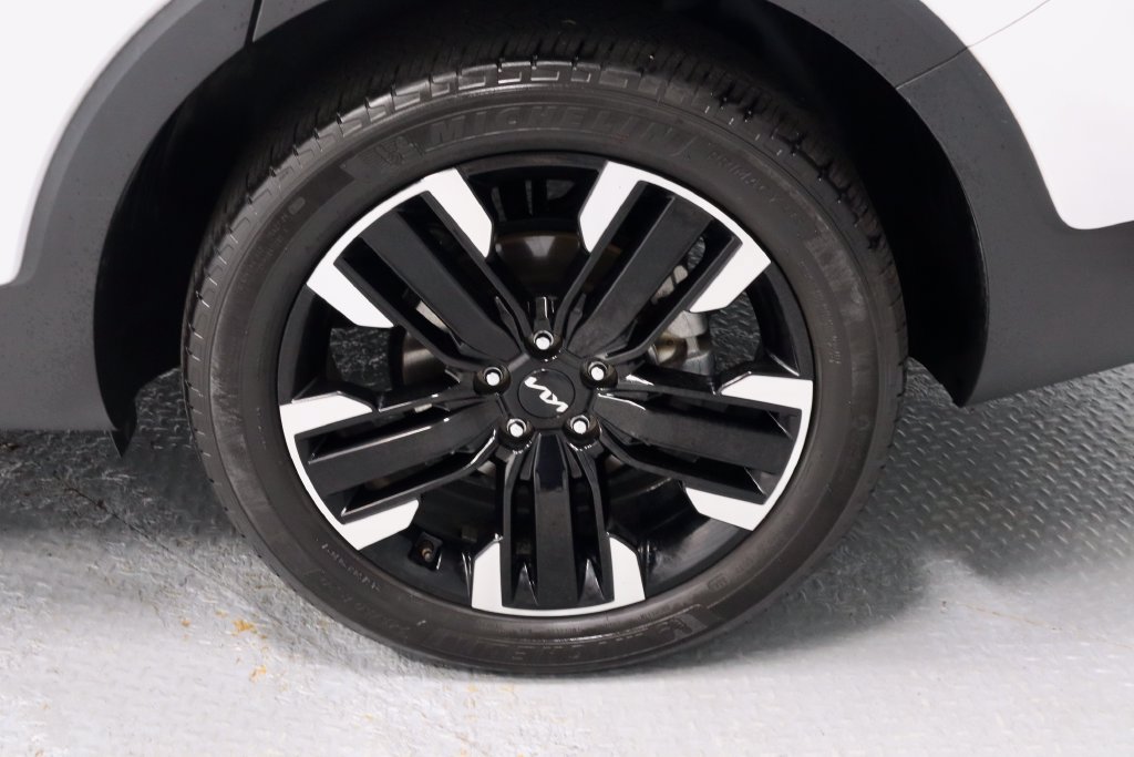Used 2024 Kia Telluride SX AWD/4WD image 20