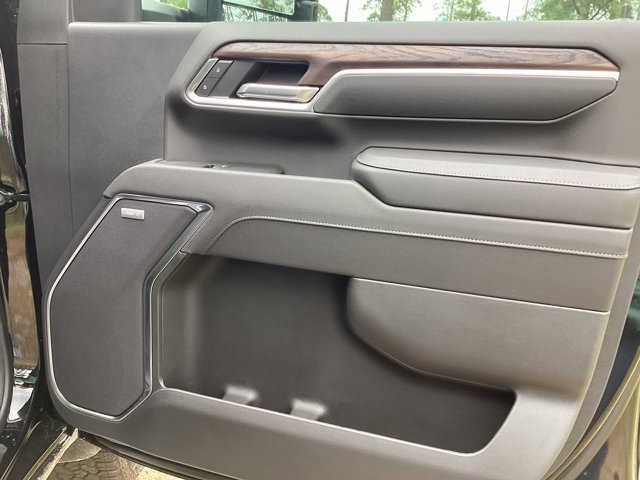 New 2025 GMC Sierra 2500 SLT w/ SLT Premium Package image 20