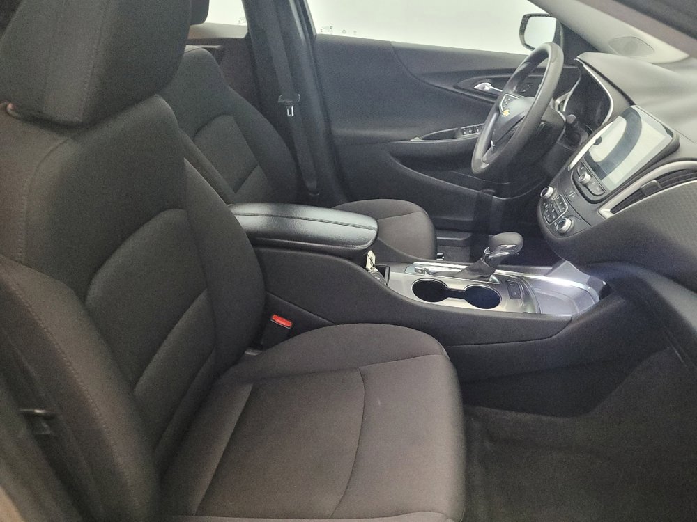 Used 2024 Chevrolet Malibu LT image 21